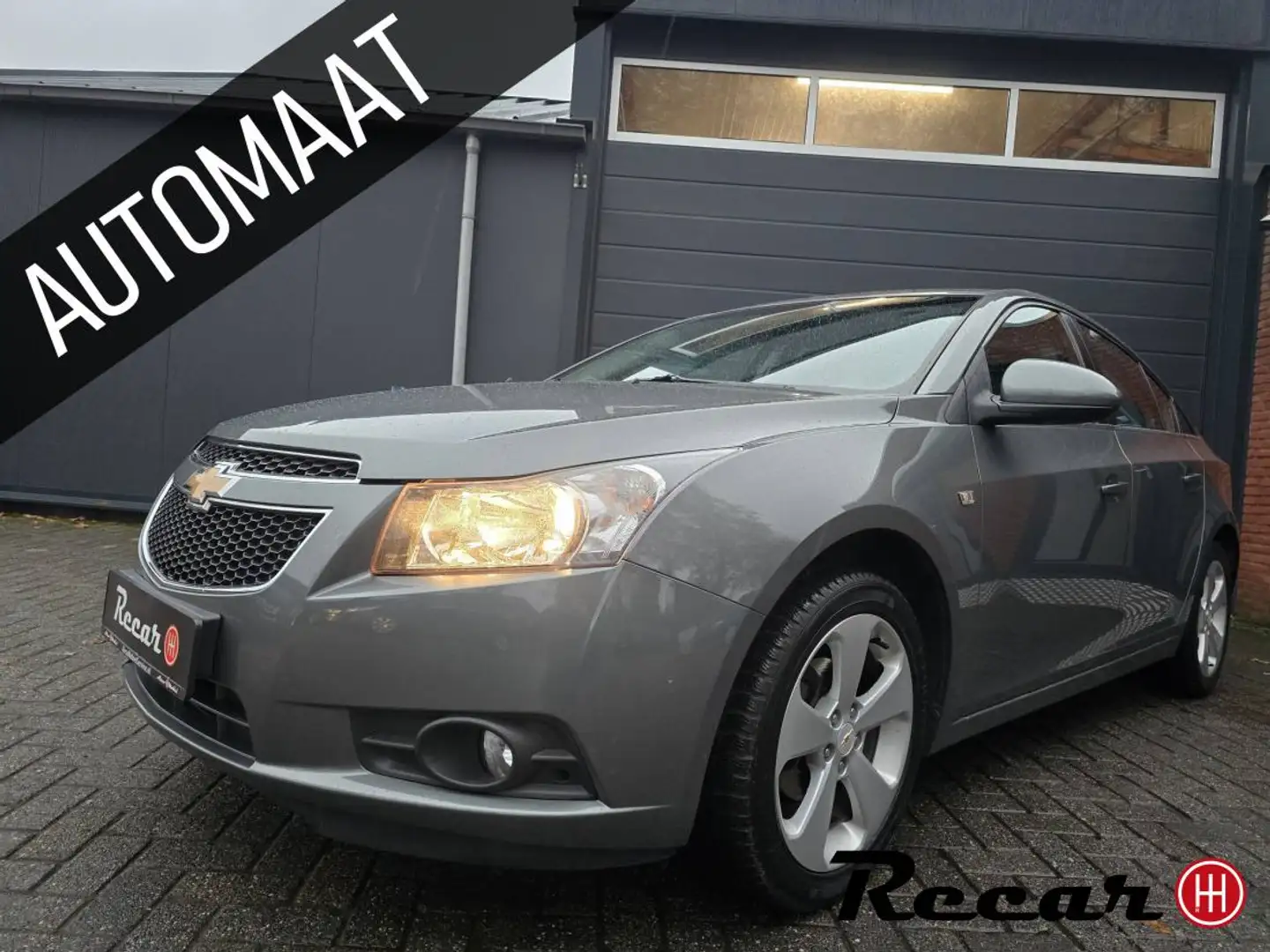 Chevrolet Cruze 1.8 LT/Automaat/DistrbVv/Cruise/Pdc/Clima Grau - 1