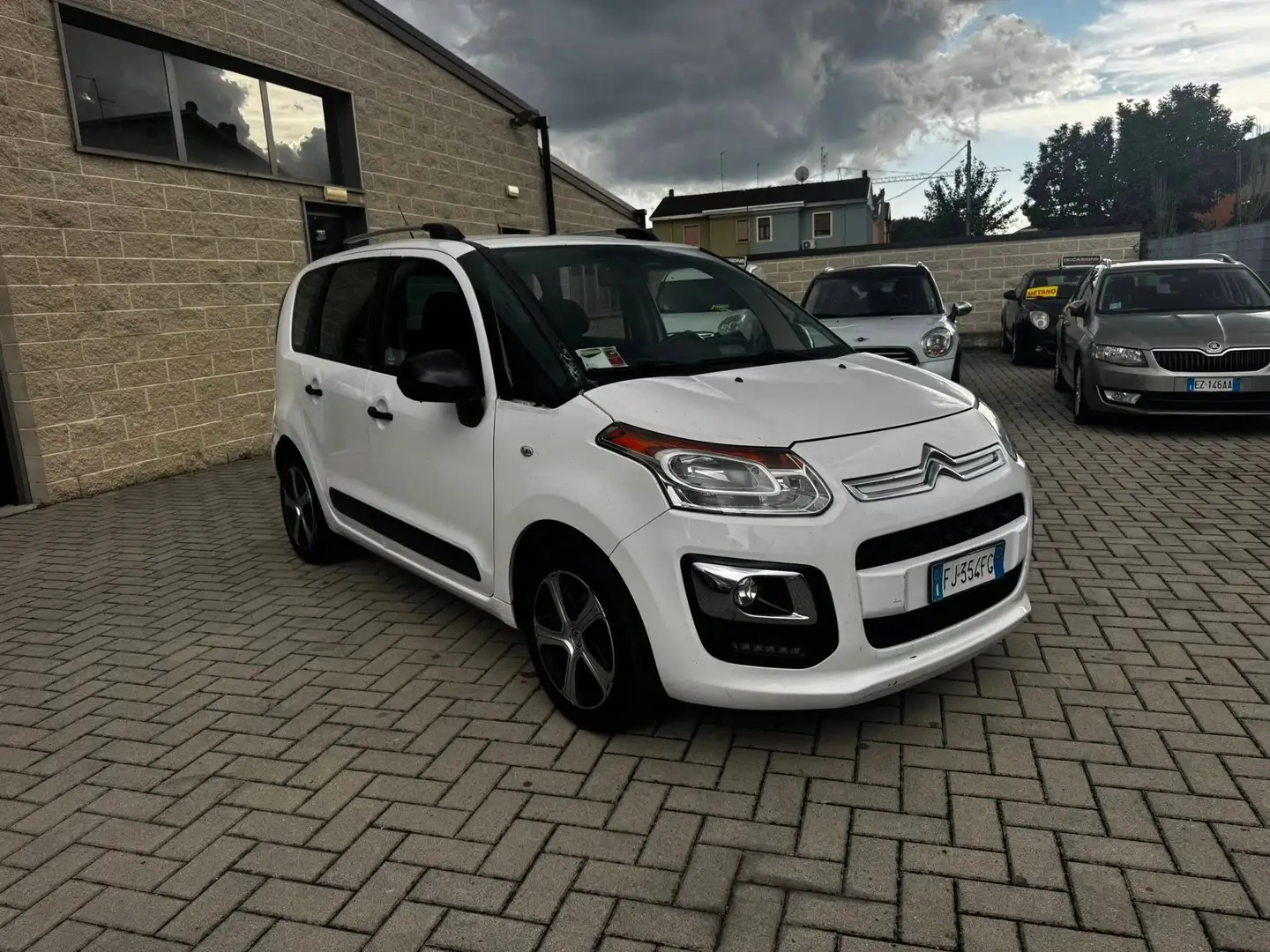 Citroen C3 Picasso Weiß - 2