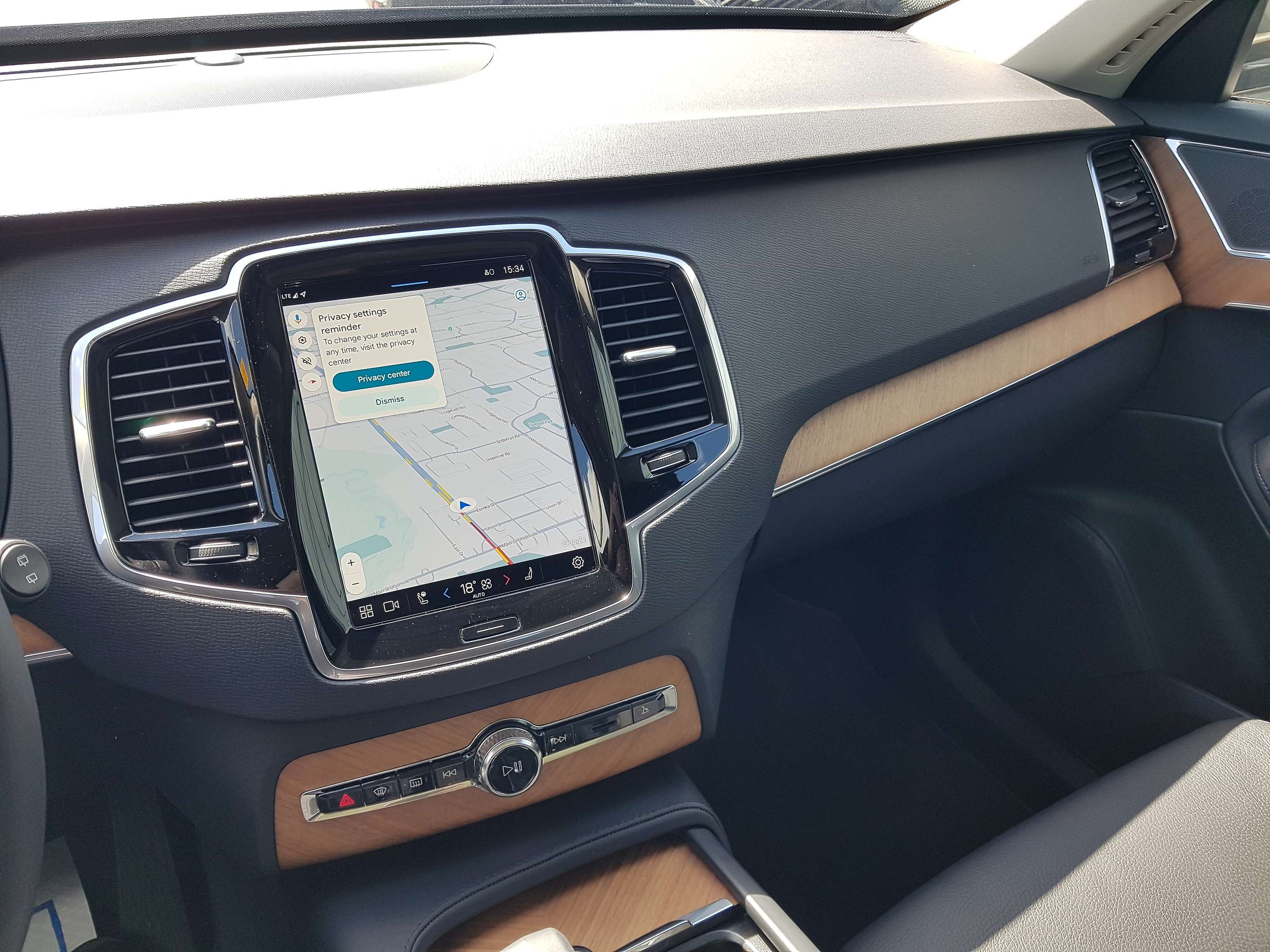 2024 Volvo XC90 T8 eAWD PHEV Plus Bright Theme 7-Seater thumb 44
