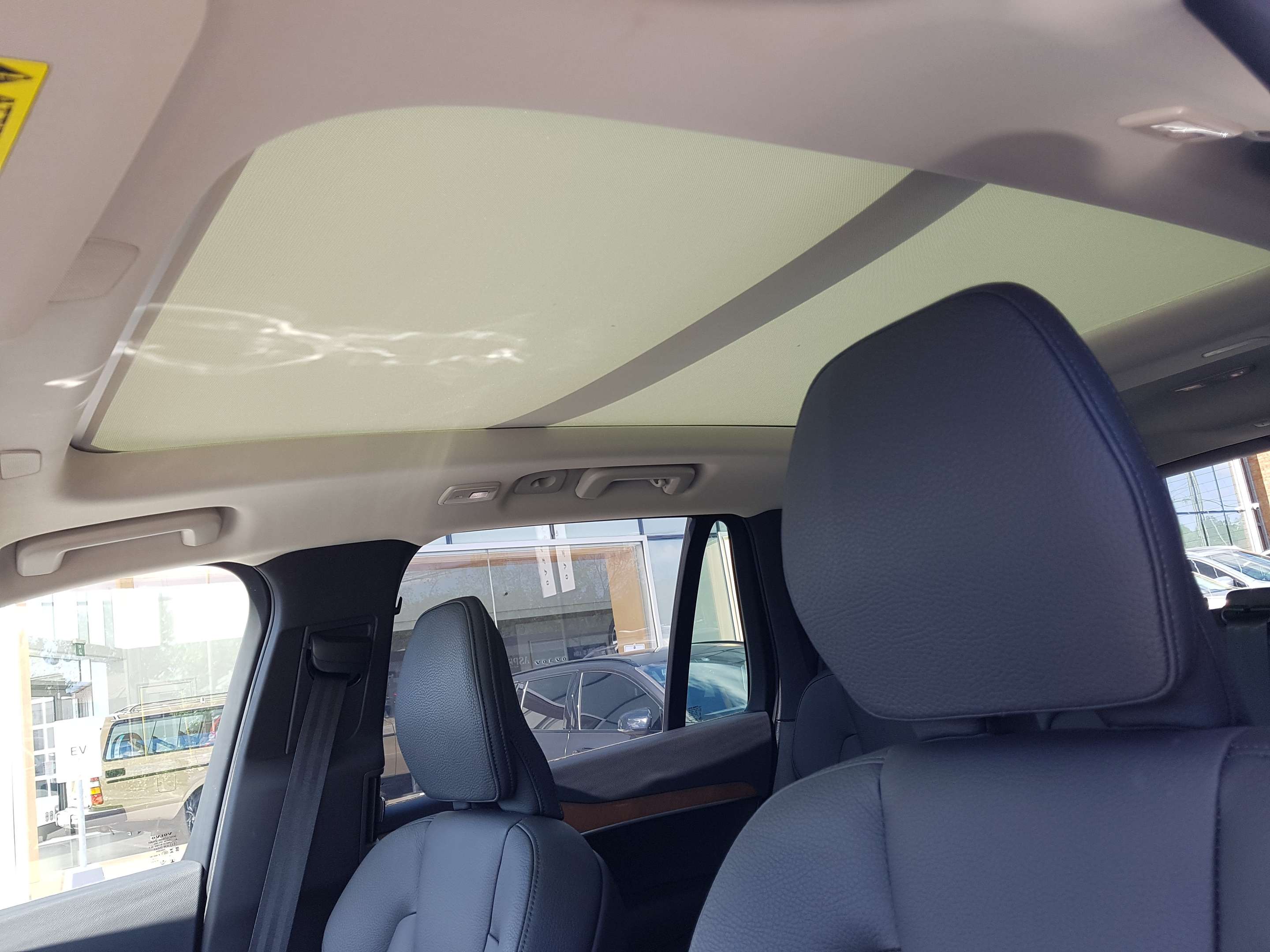 2024 Volvo XC90 T8 eAWD PHEV Plus Bright Theme 7-Seater thumb 39