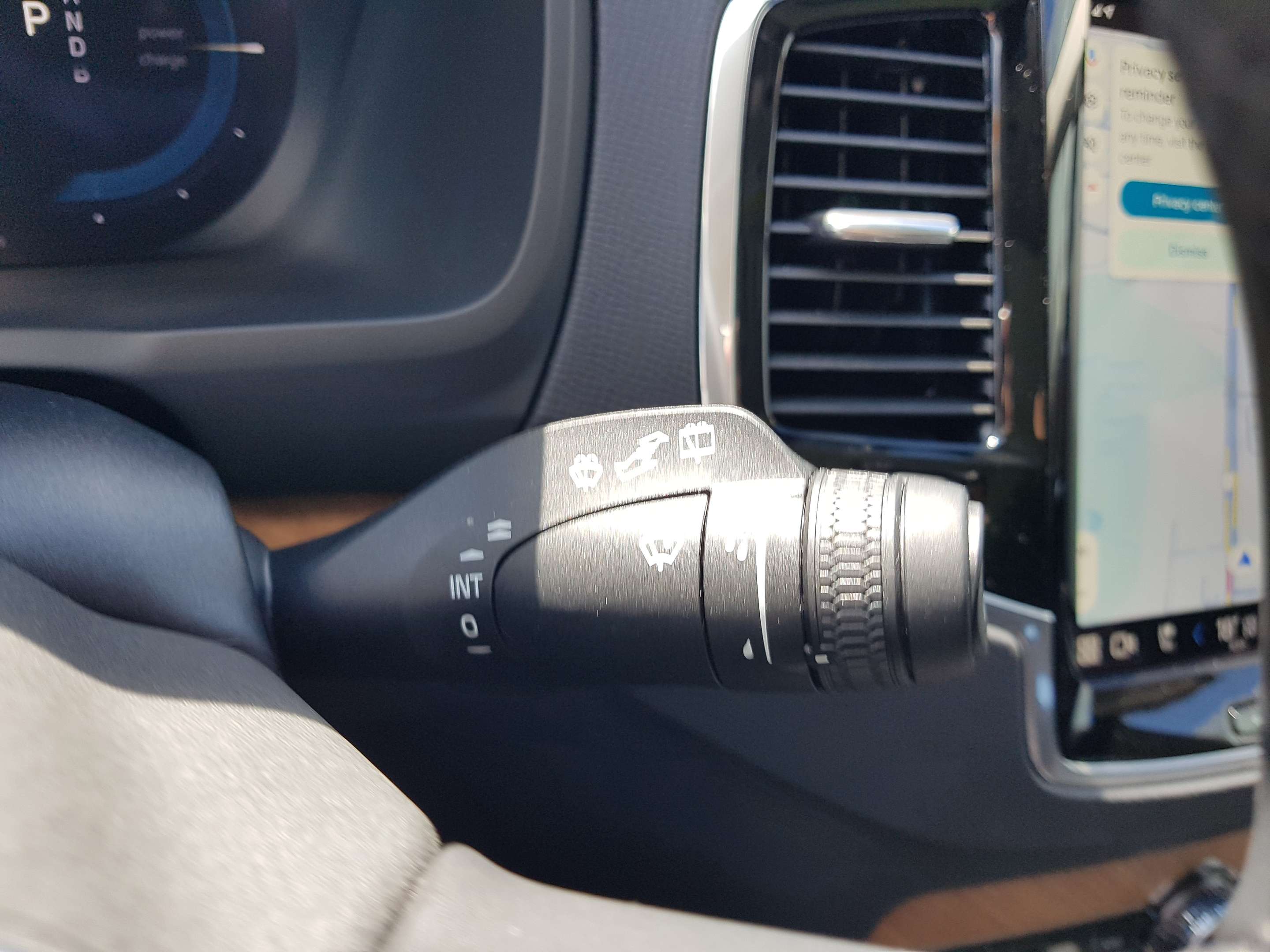 2024 Volvo XC90 T8 eAWD PHEV Plus Bright Theme 7-Seater thumb 48