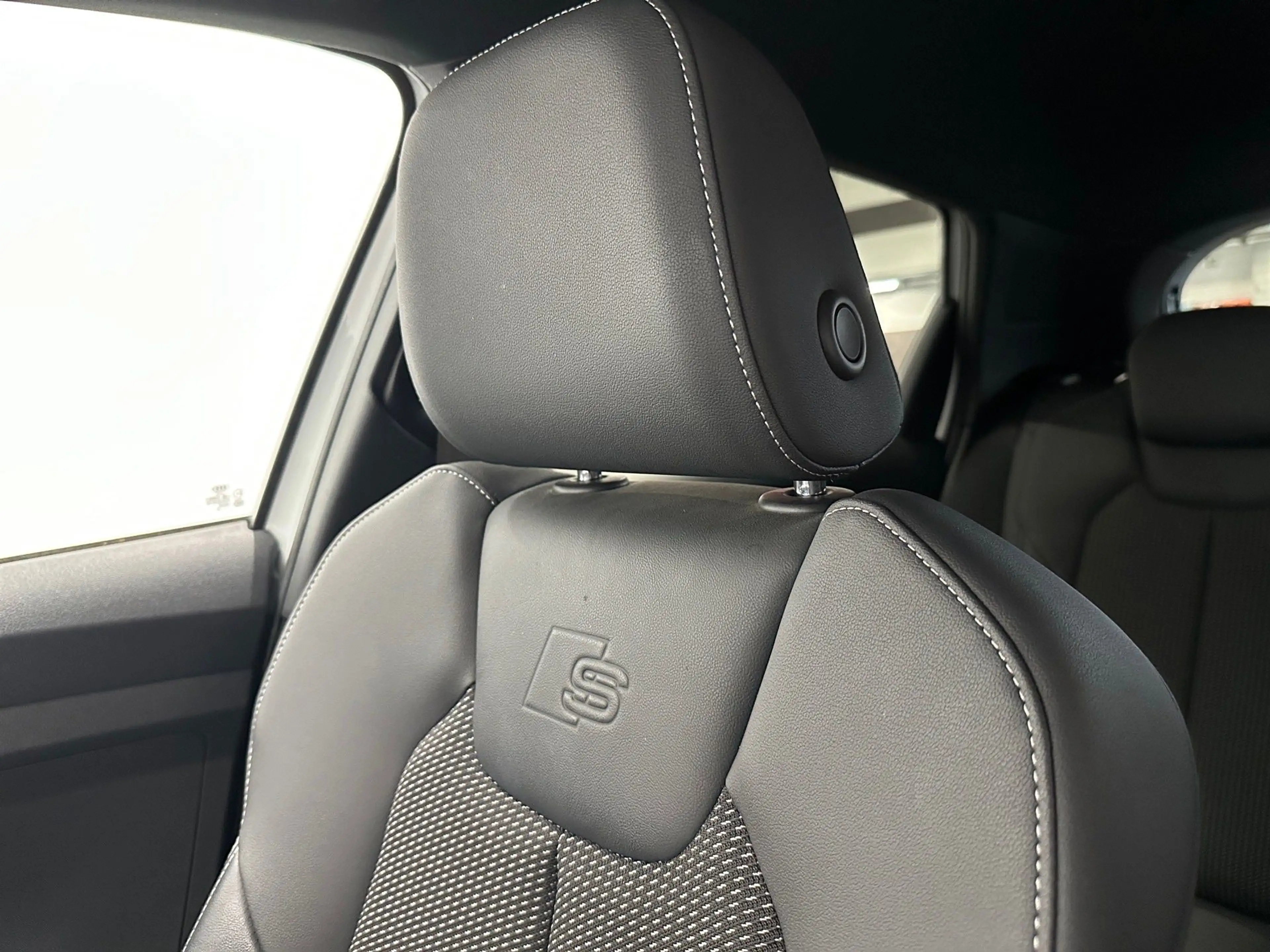 Audi A1 30 TFSI 3x S-line  ab ca. 163€ monatlich — photo 22