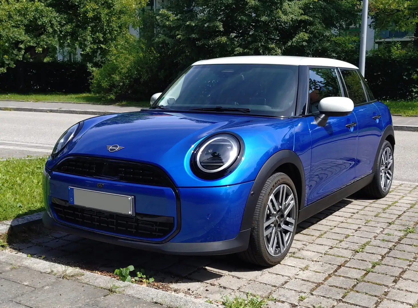 MINI Cooper C Paket L ACC/DA+ 360°-Kamera HK Classic Trim Blau - 1