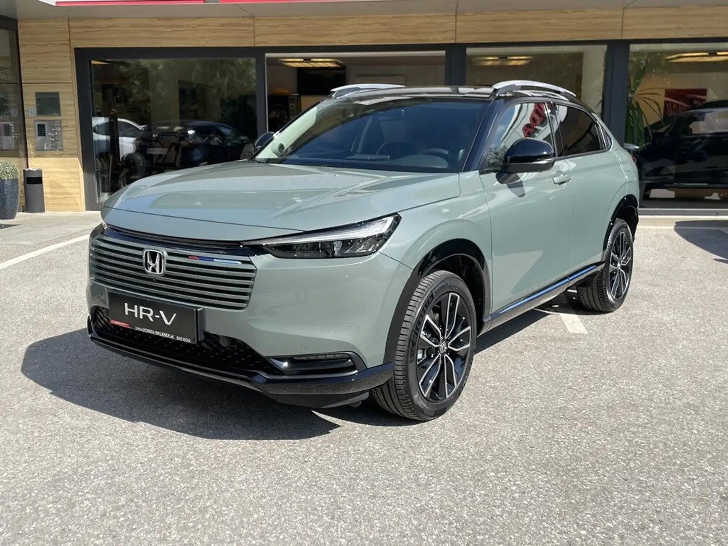 Honda HR-V 1,5 i-MMD Hybrid 2WD Advance Style Aut. Grün - 1