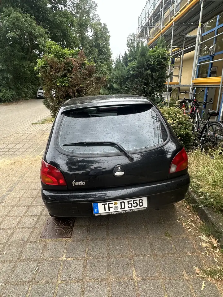 Ford Fiesta Futura 2, foto 4