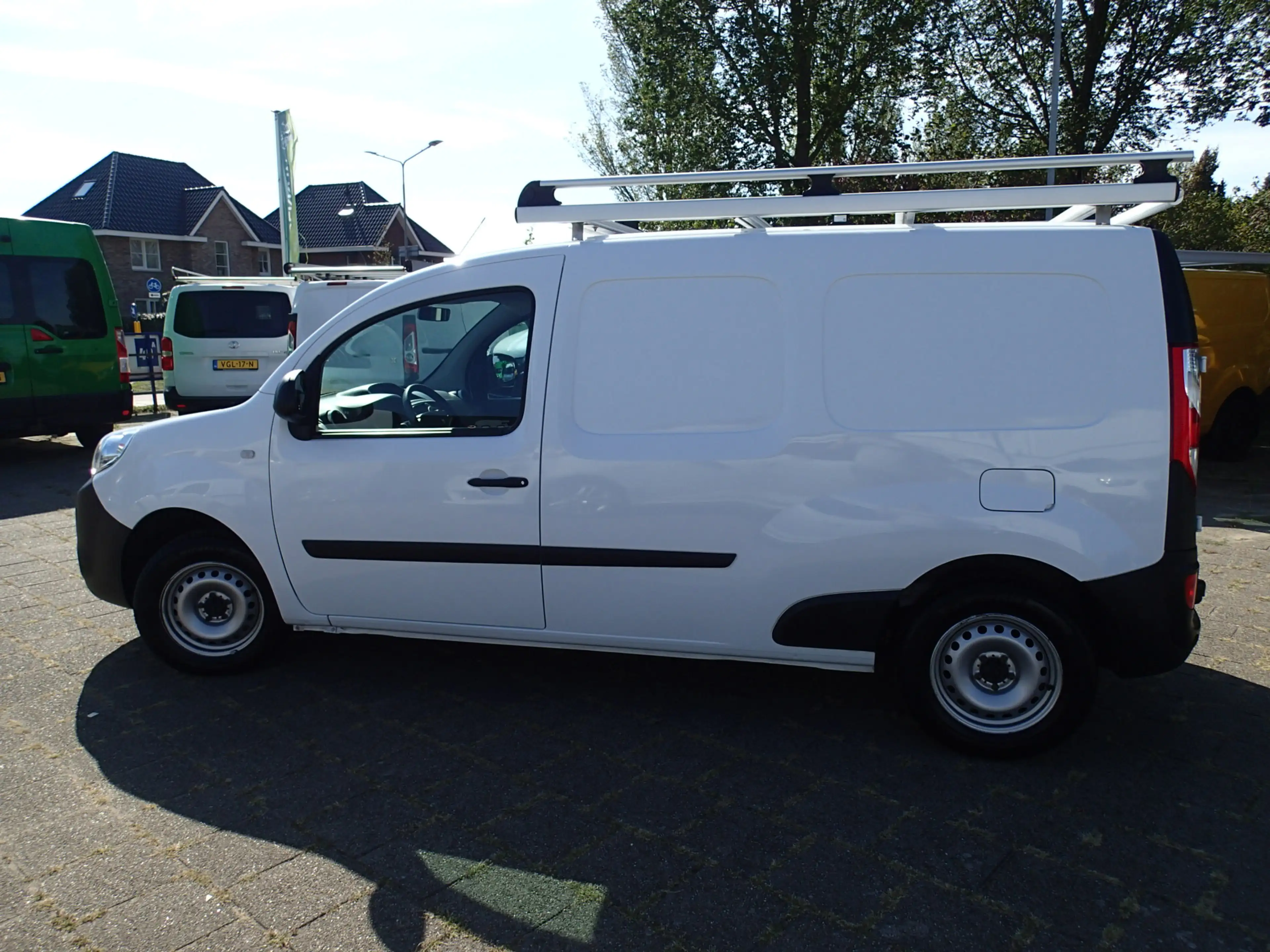 Renault Kangoo 1.5 Blue dCi 95 Comfort Maxi — photo 8