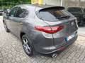 Alfa Romeo Stelvio 2.2 Turbodiesel 210 CV AT8 Q4 Executive Gris - thumbnail 3