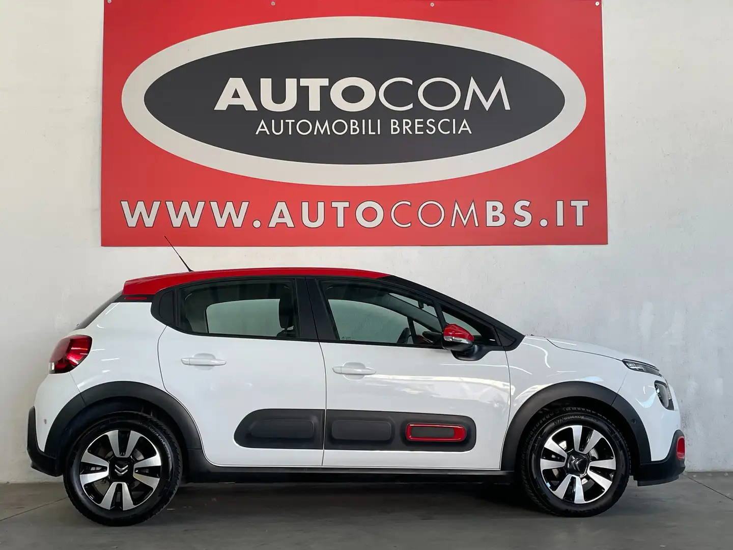 Citroen C3 1.2 puretech Shine Blanc - 2