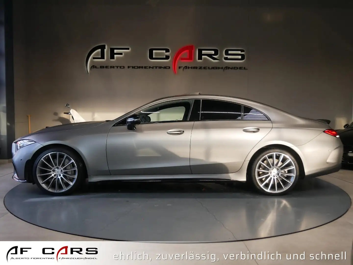 Mercedes-Benz CLS 450 4Matic AMG line 360 Leder LED Temp Zwart - 2