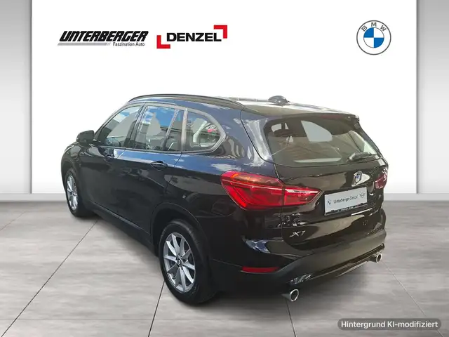 BMW X1 view 4