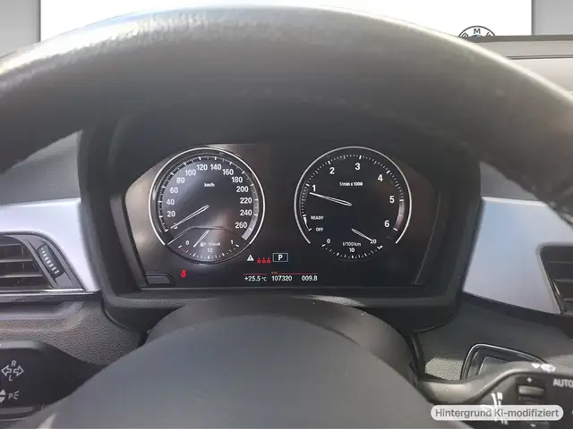 BMW X1 view 9