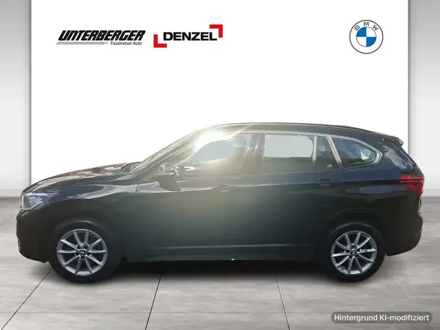 BMW X1 view 3