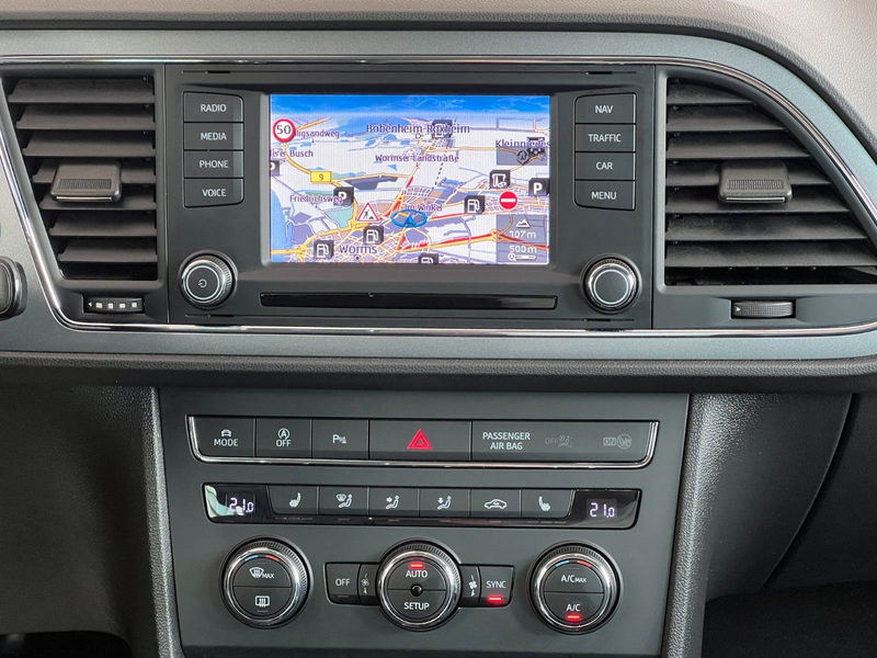 SEAT Leon 2.0 TDI DSG FR-LINE *ACC*SPUR*LED*NAVI* — photo 12