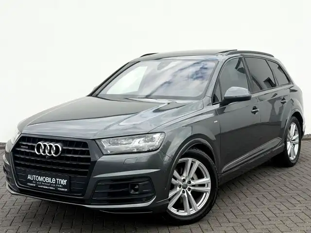 2018 Audi Q7 in Grey for sale