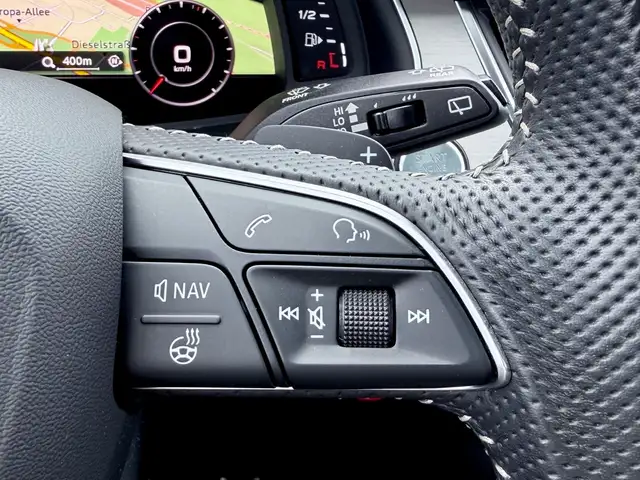 Audi Q7 view 20