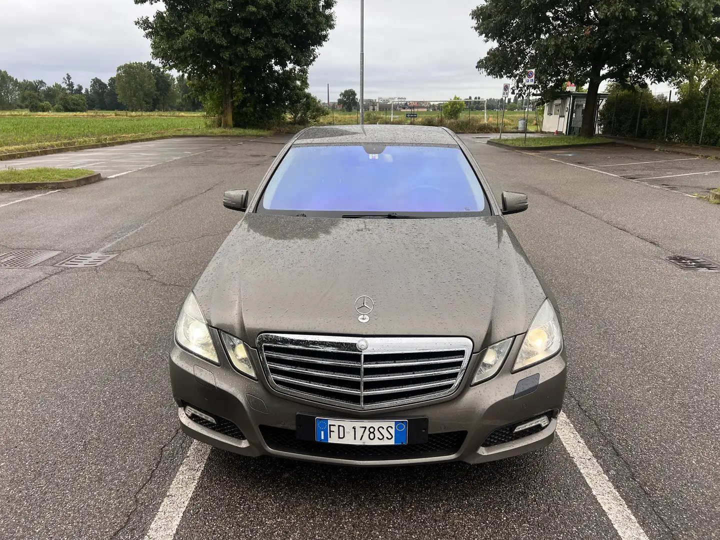 Mercedes-Benz E 220 cdi be Avantgarde - 2