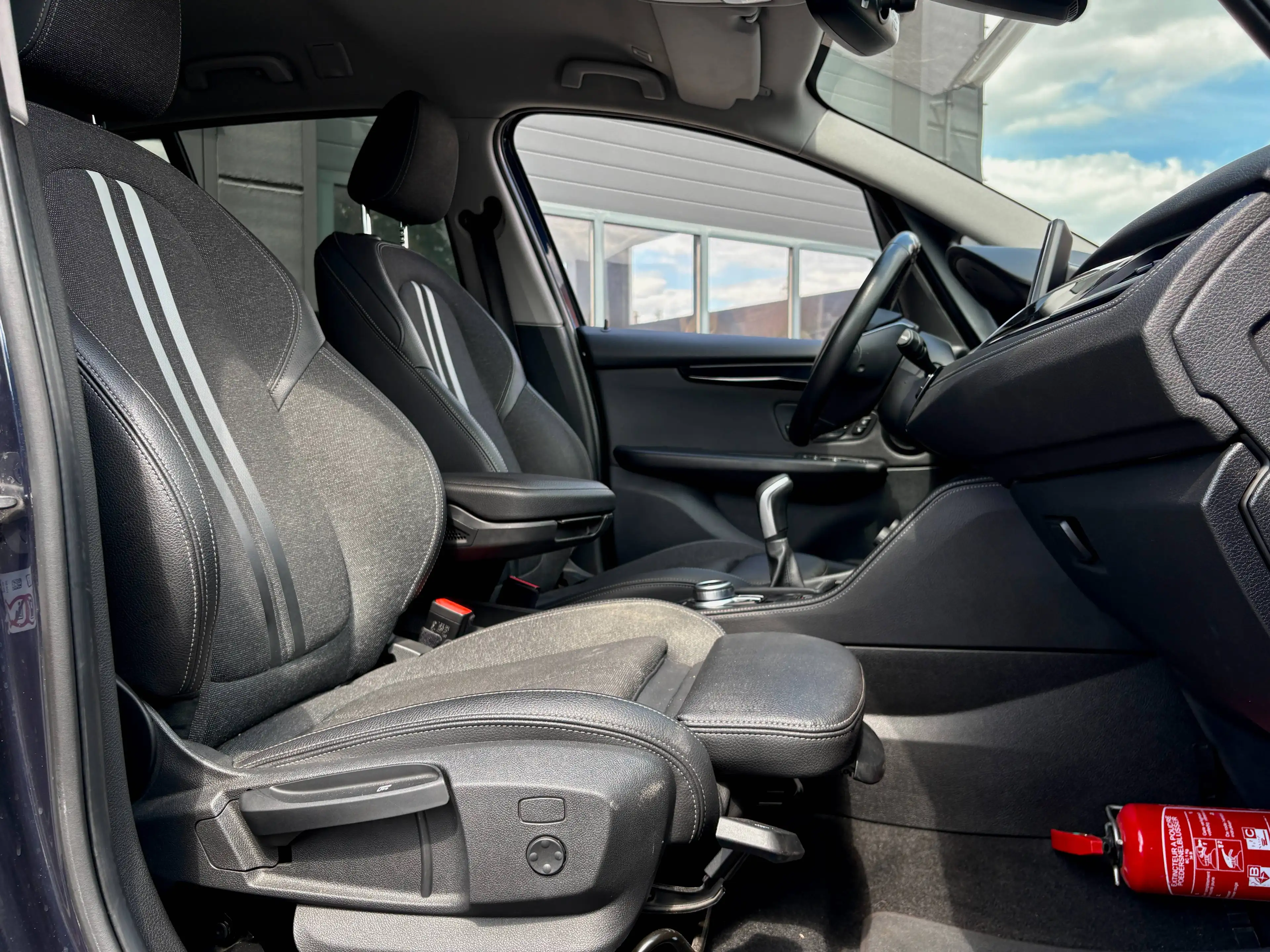 BMW 216 i Gran Tourer - Sportline - Camera - LED - Sportzetels - 17"Alu - DrivingAssist — photo 11