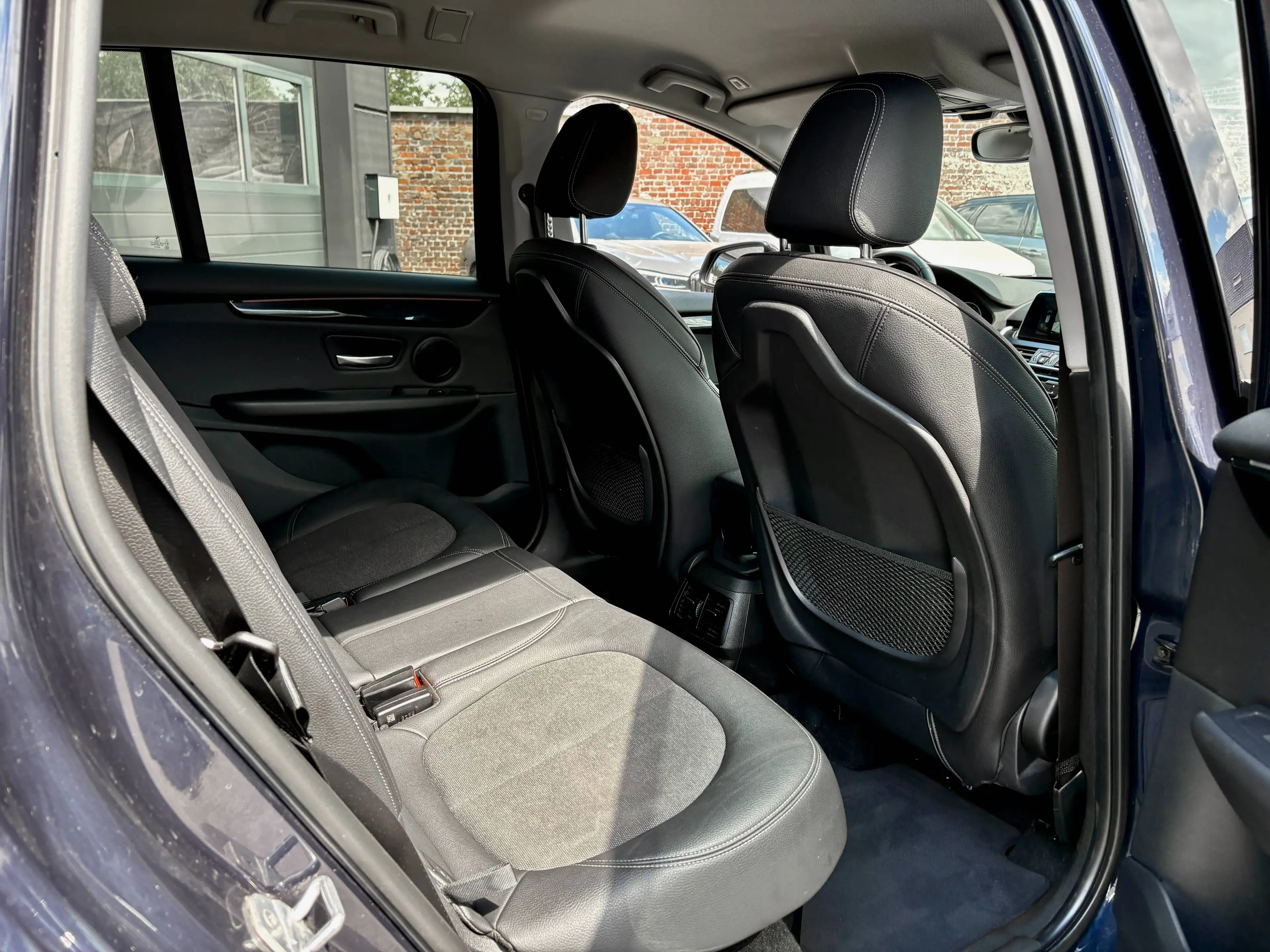 BMW 216 i Gran Tourer - Sportline - Camera - LED - Sportzetels - 17"Alu - DrivingAssist — photo 14