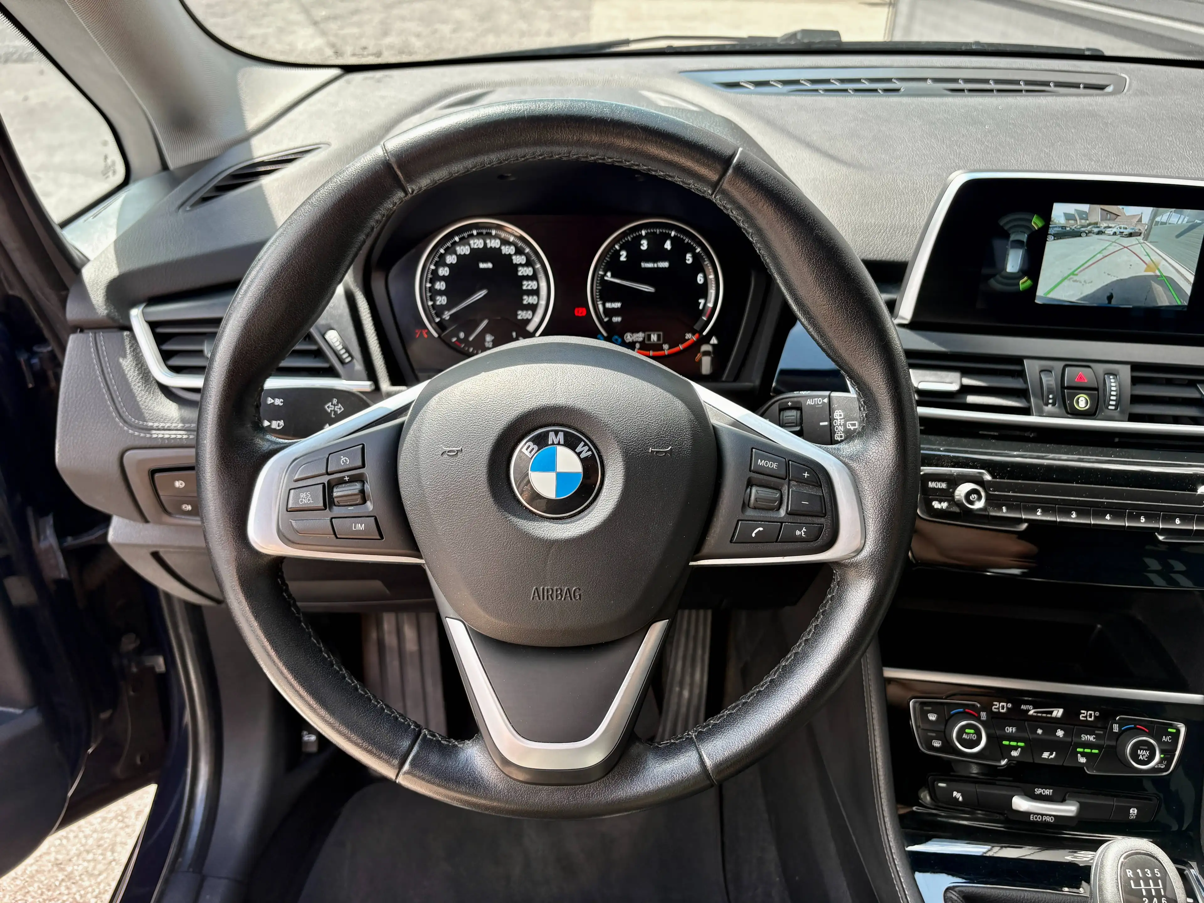 BMW 216 i Gran Tourer - Sportline - Camera - LED - Sportzetels - 17"Alu - DrivingAssist — photo 15
