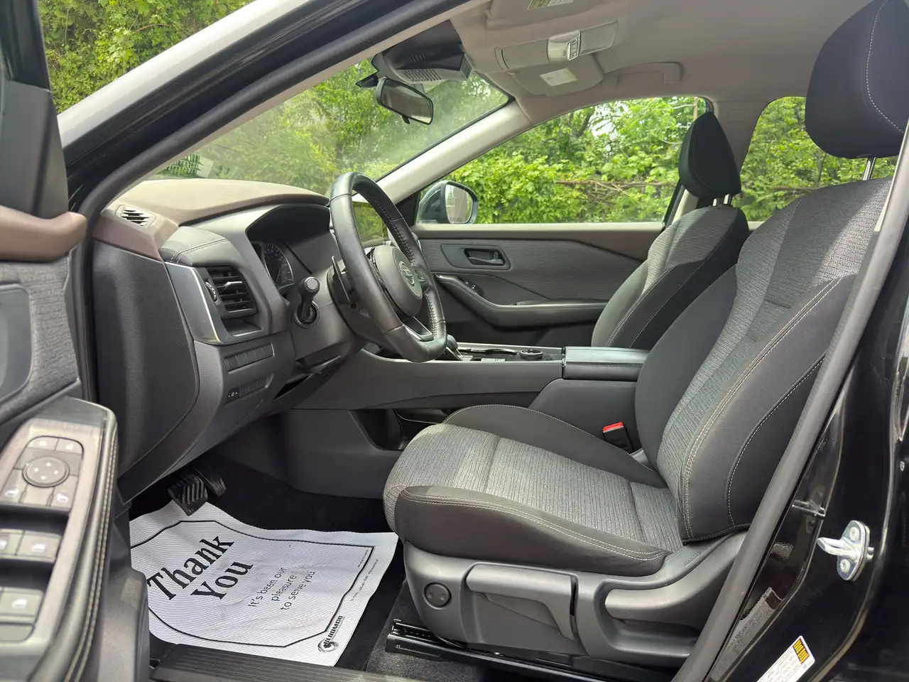Nissan Rogue photo Nissan Rogue