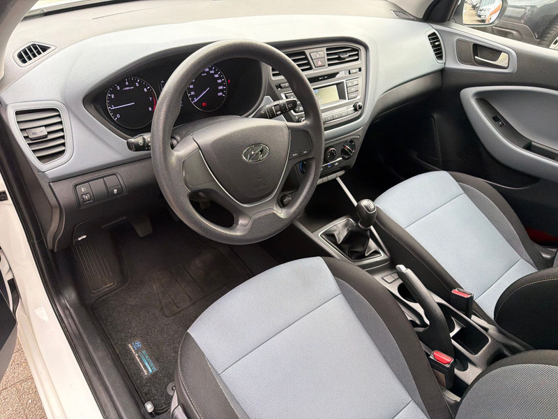 Hyundai i20 Classic/KLIMA/ALU/GARANTIE/EURO 6/ — photo 13