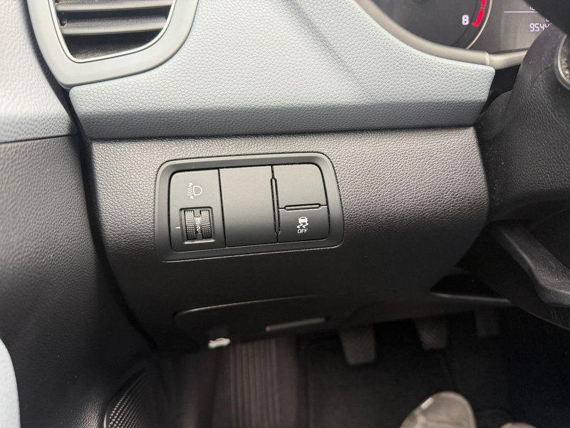Hyundai i20 Classic/KLIMA/ALU/GARANTIE/EURO 6/ — photo 14