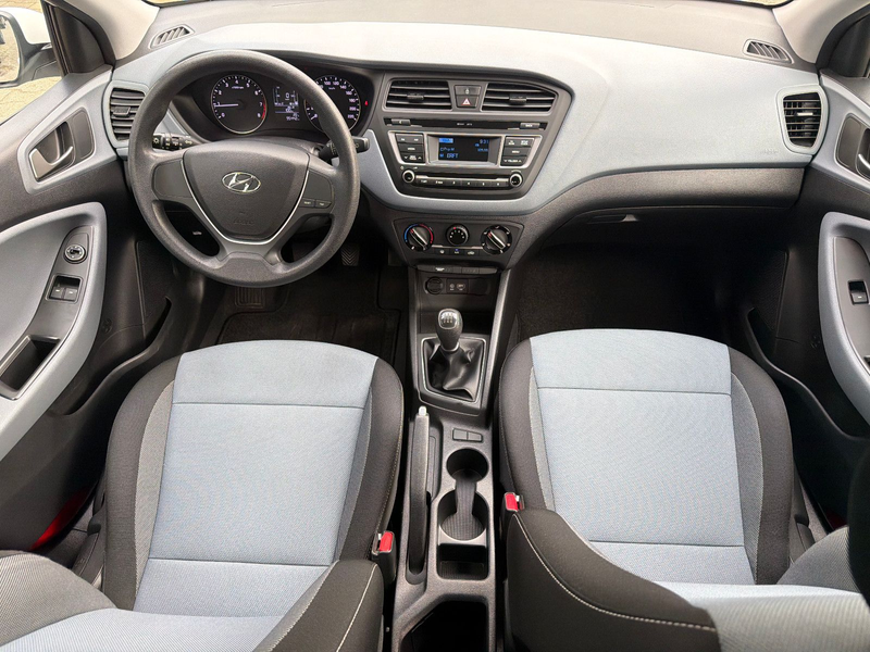 Hyundai i20 Classic/KLIMA/ALU/GARANTIE/EURO 6/ — photo 9