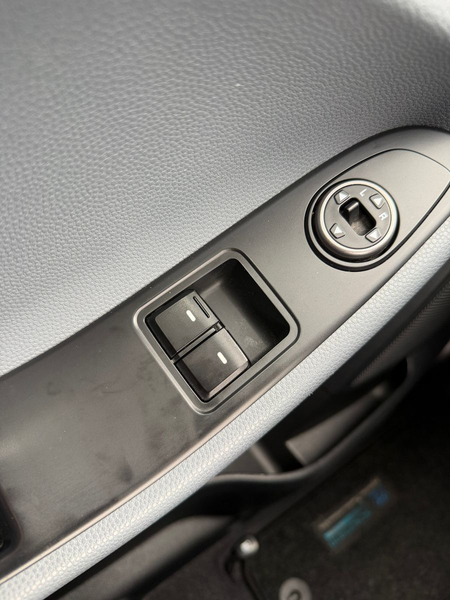 Hyundai i20 Classic/KLIMA/ALU/GARANTIE/EURO 6/ — photo 11