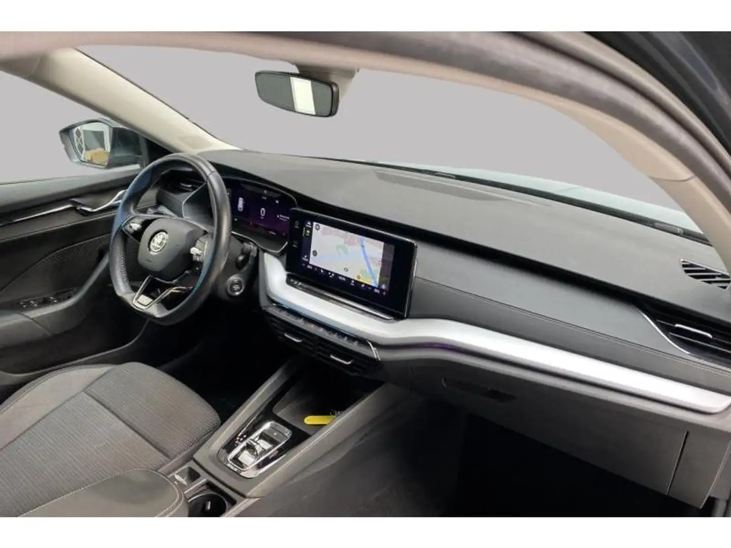 Skoda Octavia IV Ambition Grijs - 2