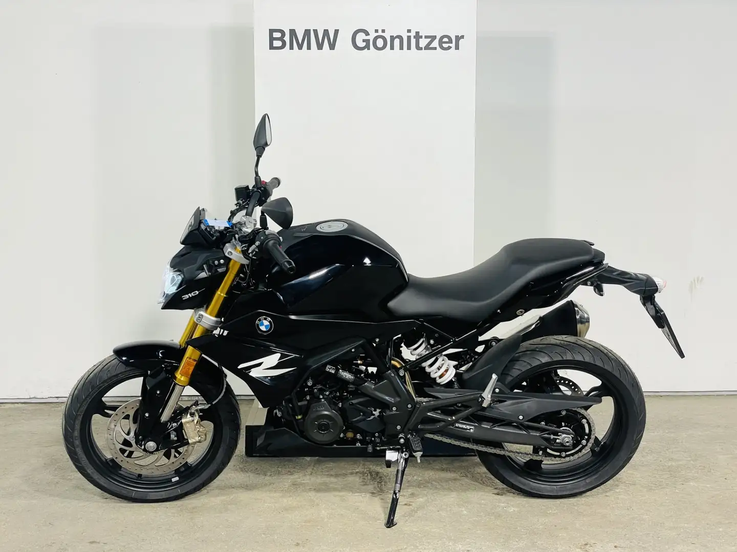 BMW G 310 R G 310 R Schwarz - 1