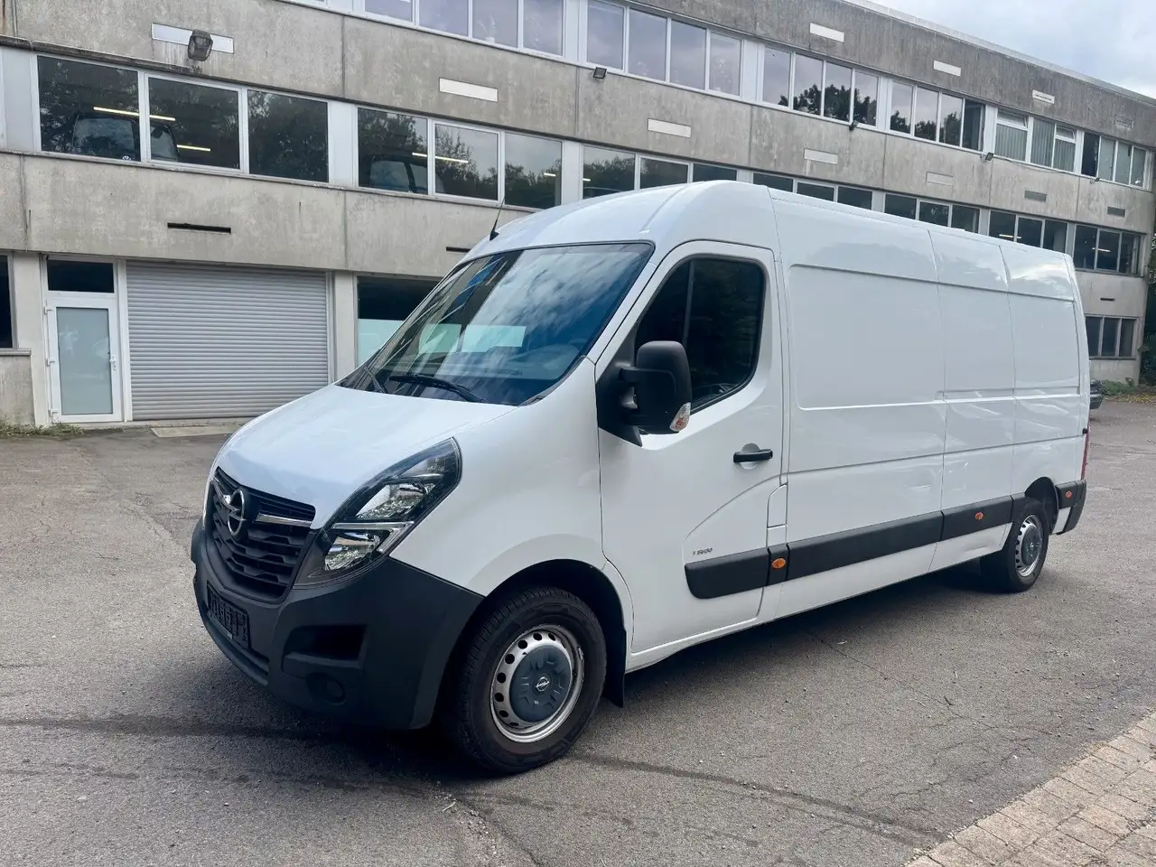 Opel Movano
