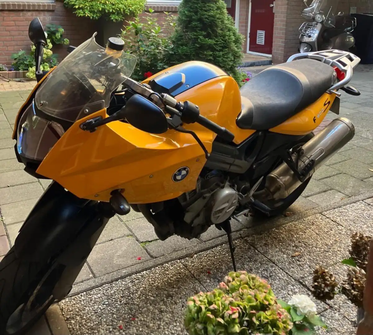 BMW F 800 S Geel - 1