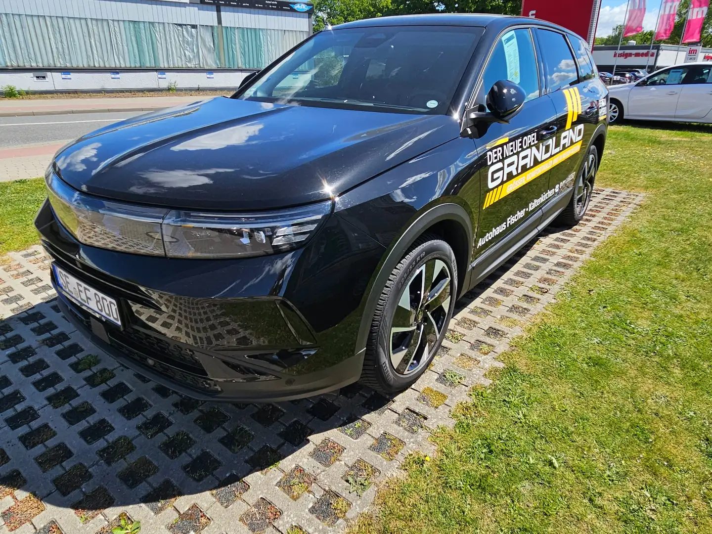 Opel Grandland 1.2 48V Mild-Hybrid 100kW GS Negro - 1