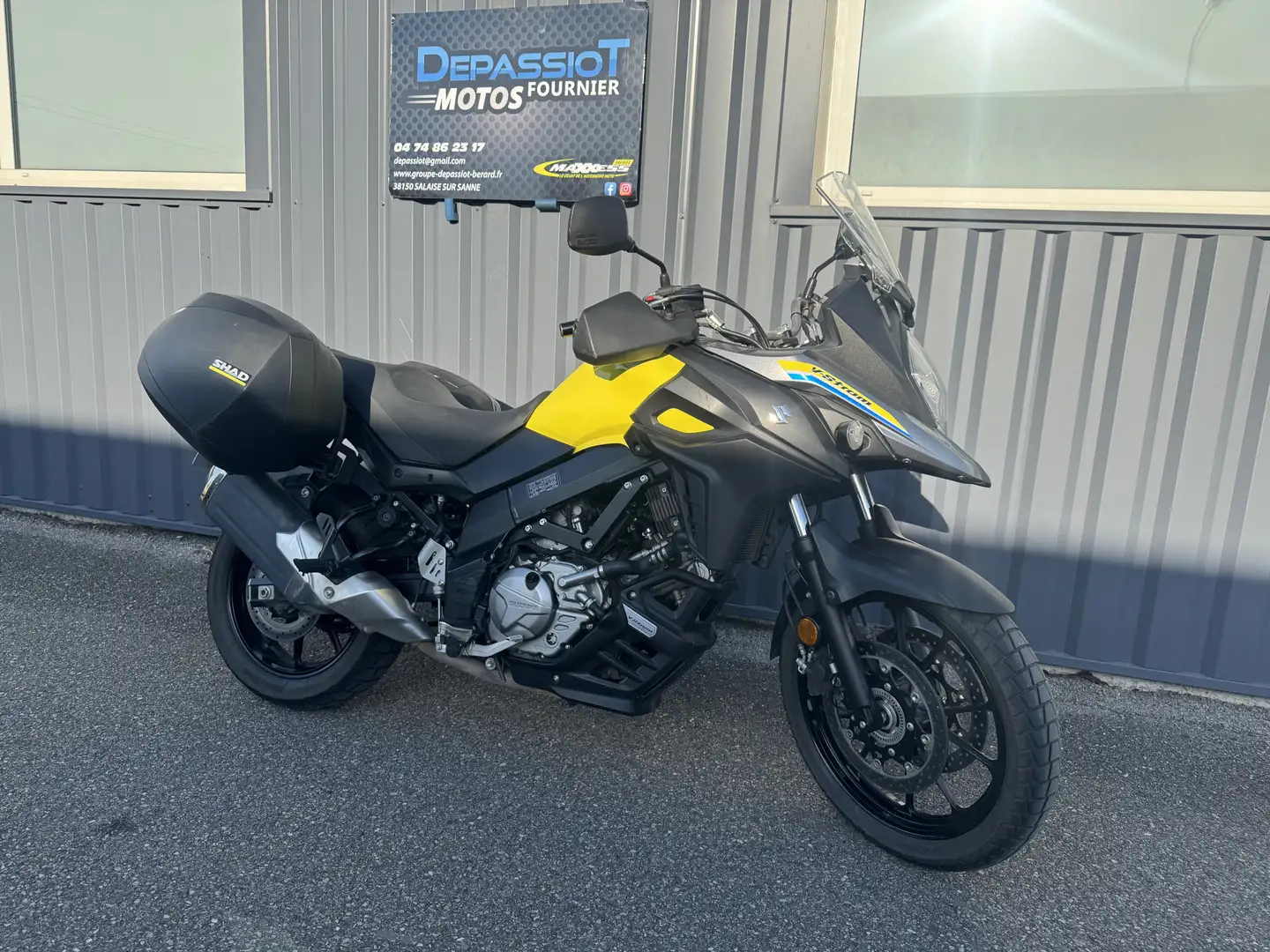 Suzuki V-Strom 650 Jaune - 1