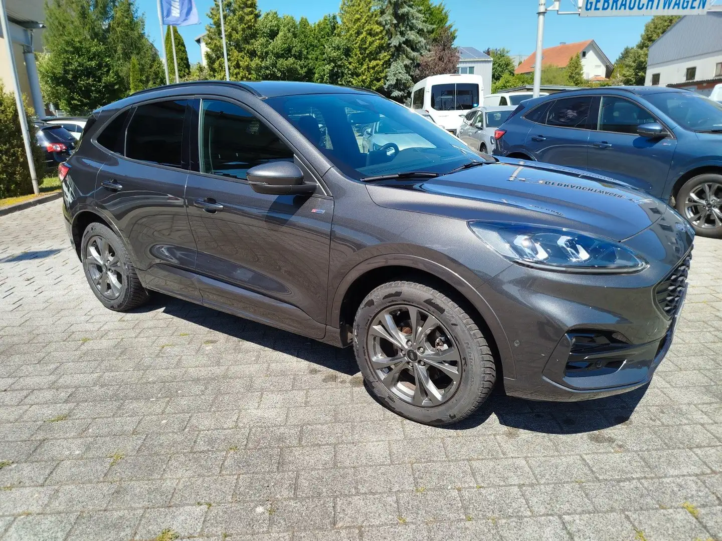 Ford Kuga Plug-In Hybrid ST-Line Gris - 2