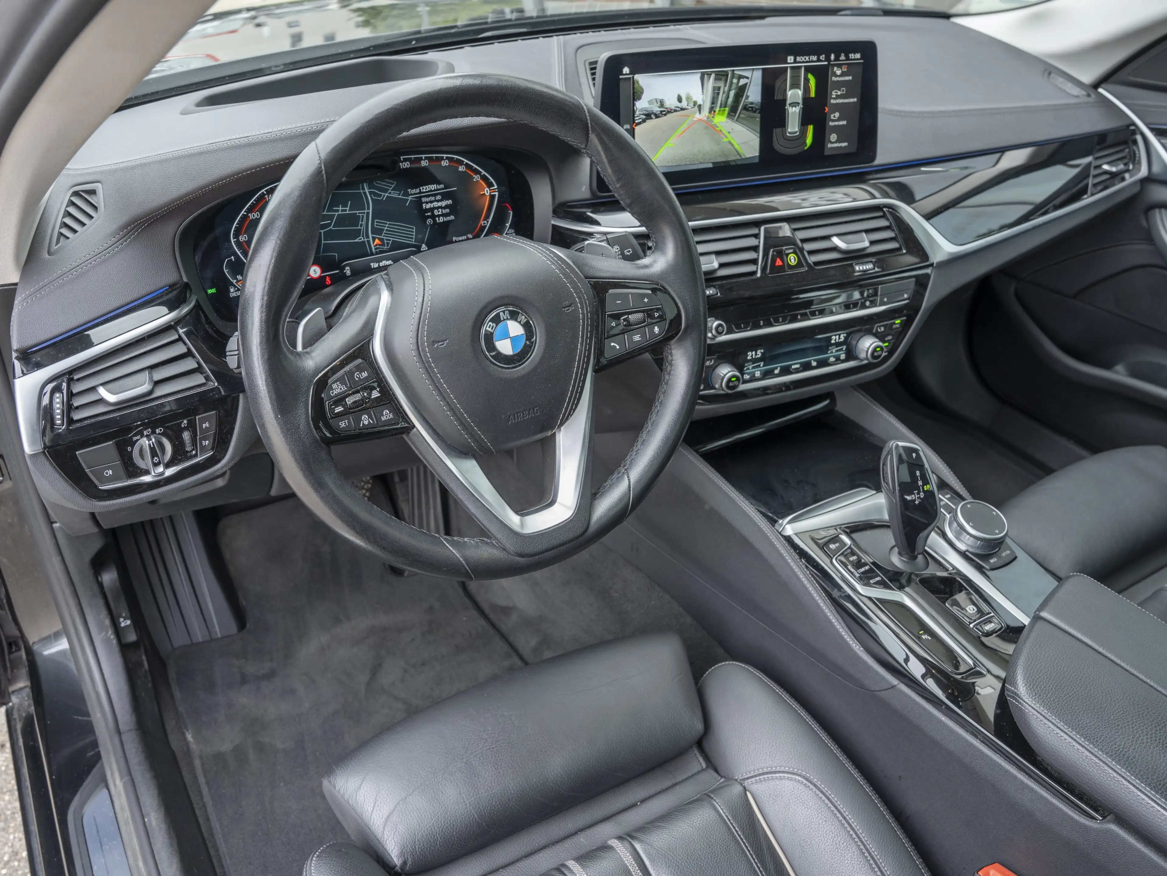 BMW 530 d Luxury Line LASER PANO HUD 4-ZKlima — photo 6