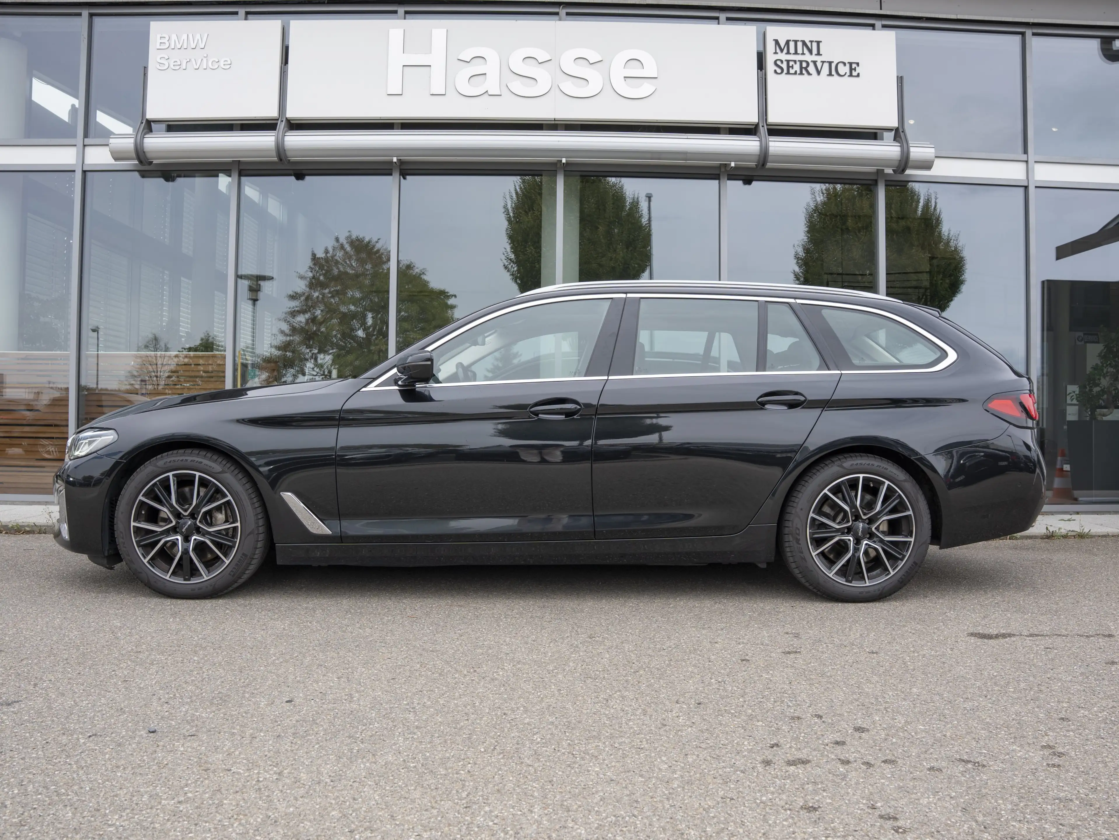 BMW 530 d Luxury Line LASER PANO HUD 4-ZKlima — photo 10
