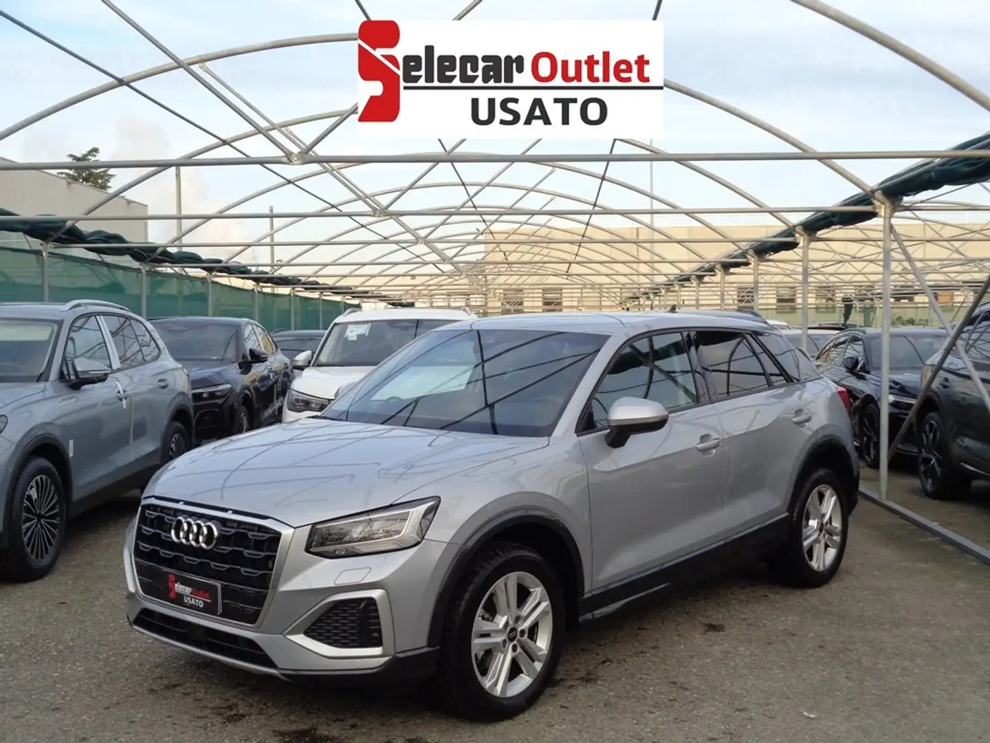 Audi Q2 35 TFSI Business Advanced Argento - 1