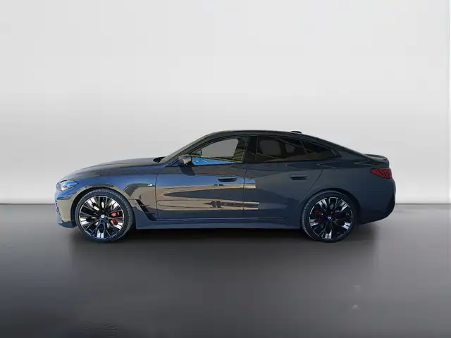 BMW 4 Series view 6