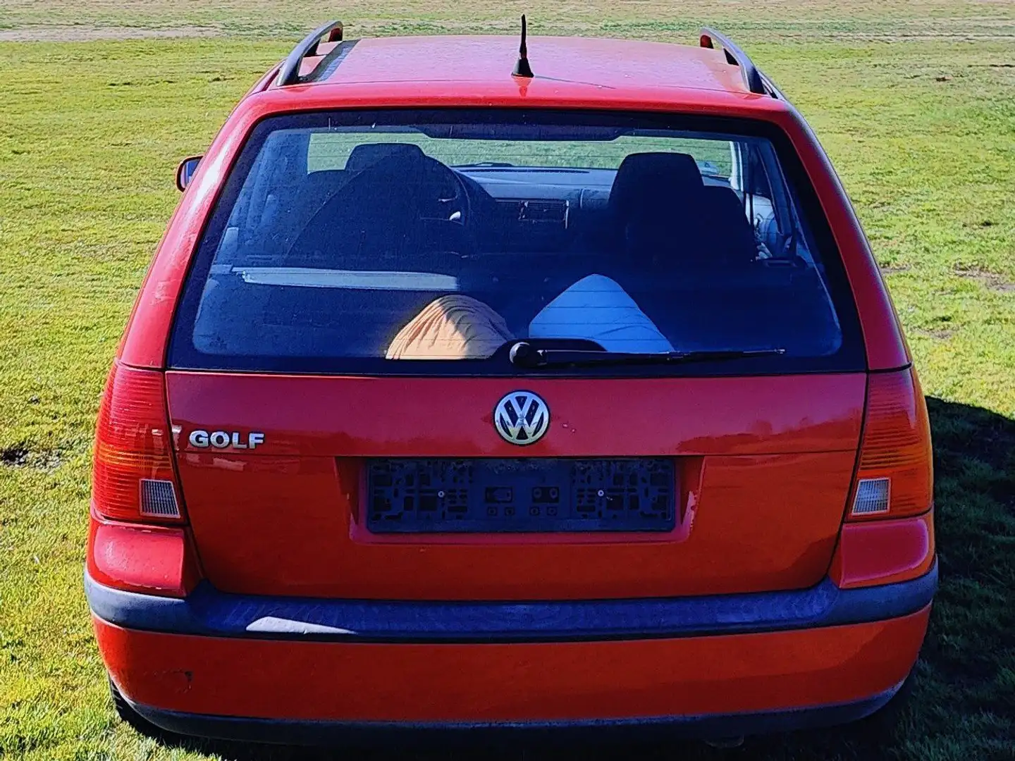Volkswagen Golf Variant Golf IV Variant 1.4 Red - 2