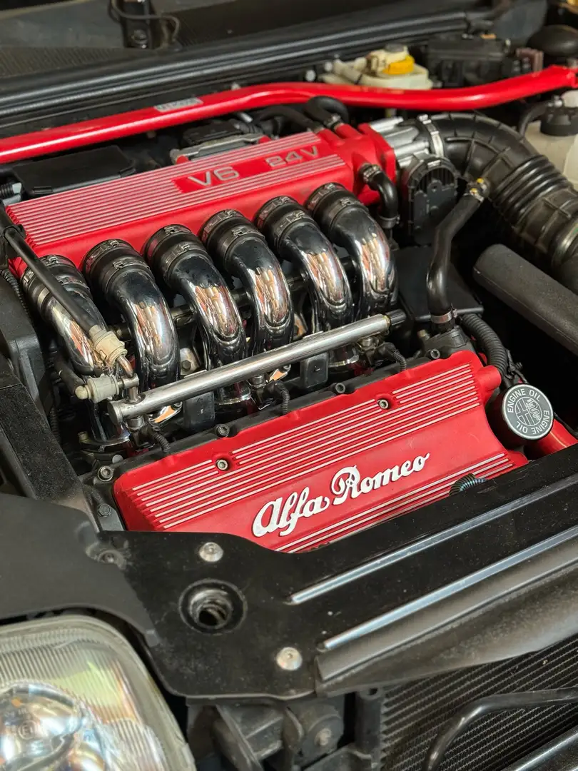 Alfa Romeo Spider 3,0 V6 24V L Black - 2