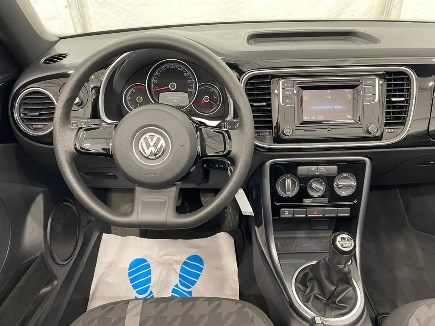 Volkswagen Maggiolino Cabrio 1.2 TSI Design BlueMotion Technology Černá - 2