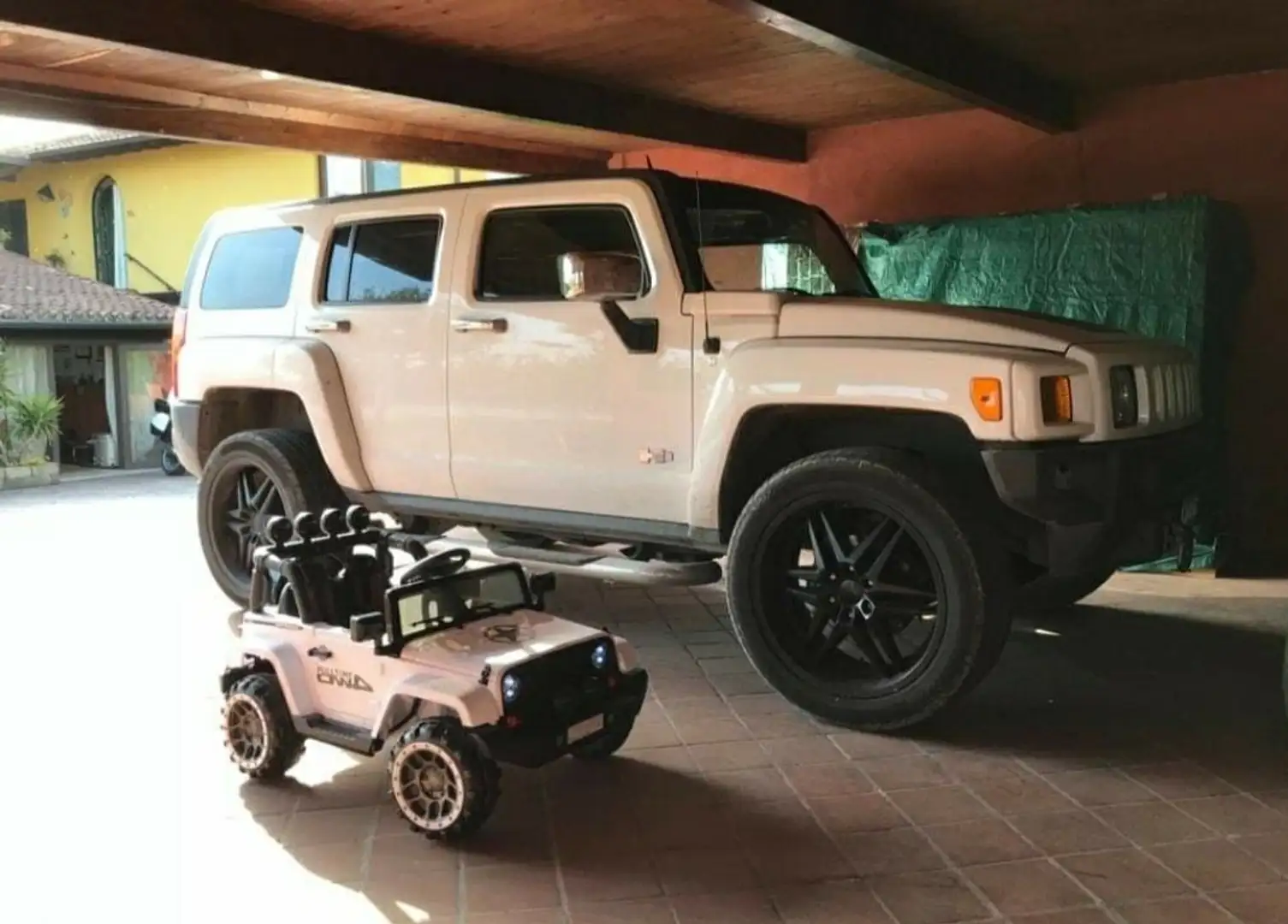 HUMMER H3 3.5 SUV - 1