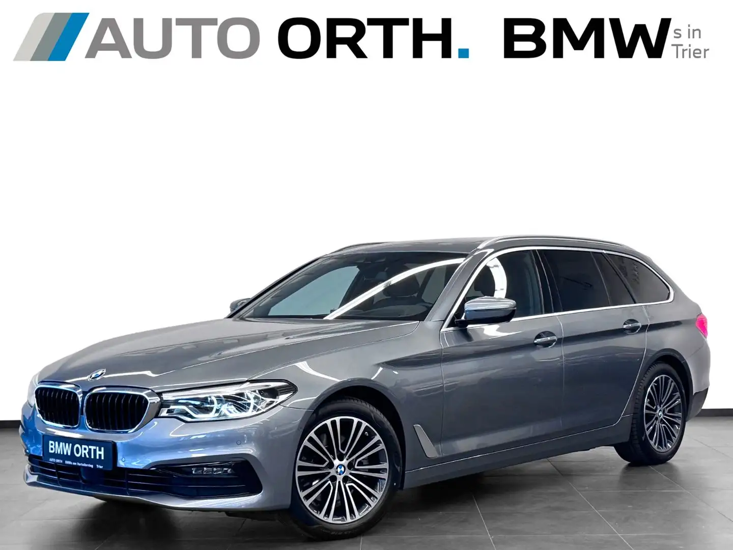 BMW 520 d Touring AUT SPORT-LINE PANO ACC KAMERA HIFI Gris - 1