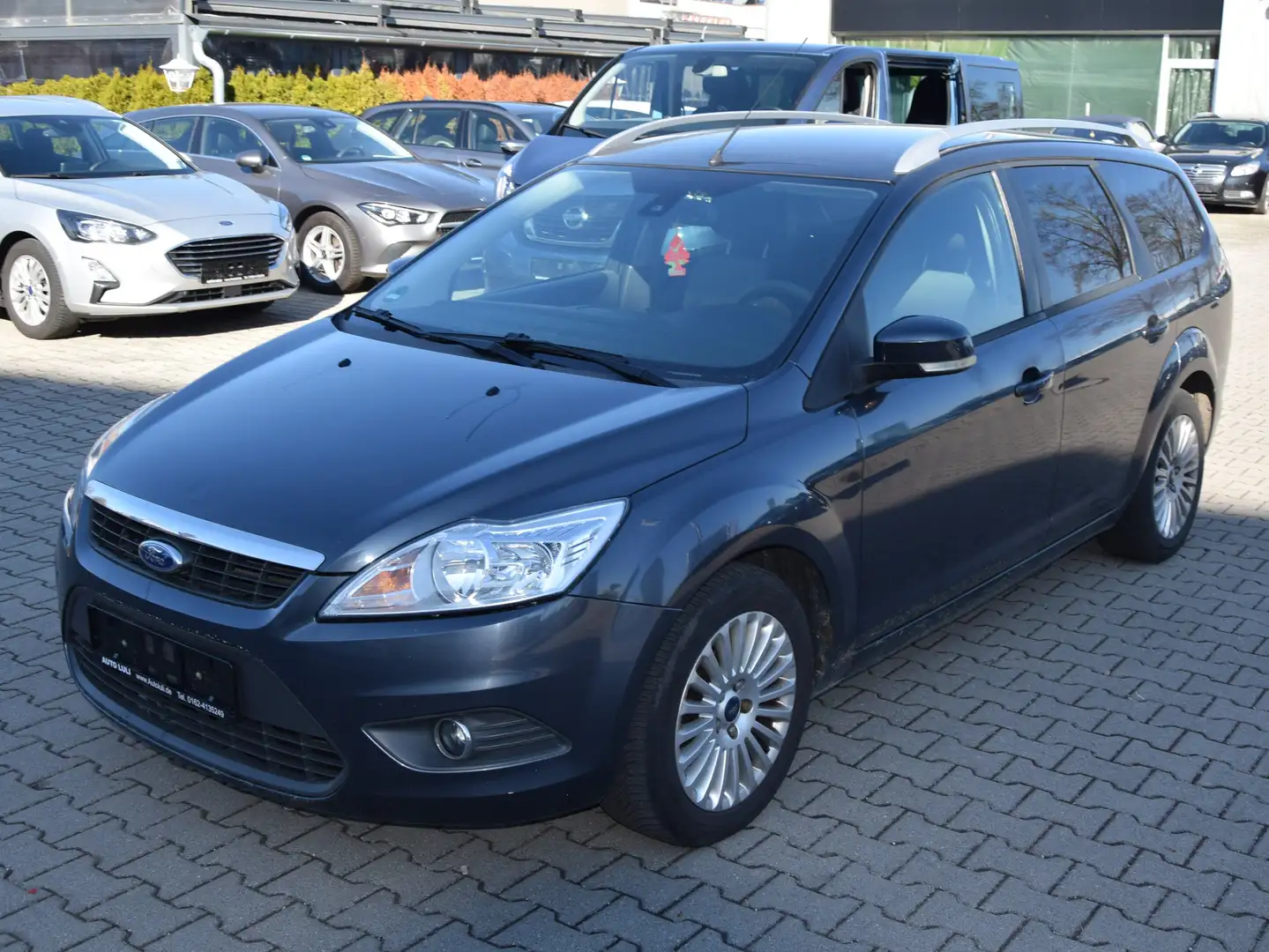 Ford Focus Style + Gris - 1