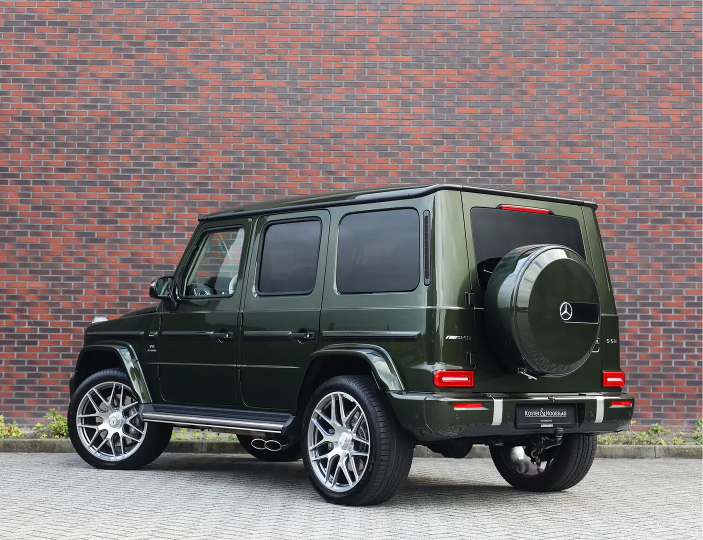 Mercedes-Benz G 63 AMG | Manufaktur - Olive - Macchiato Groen - 2