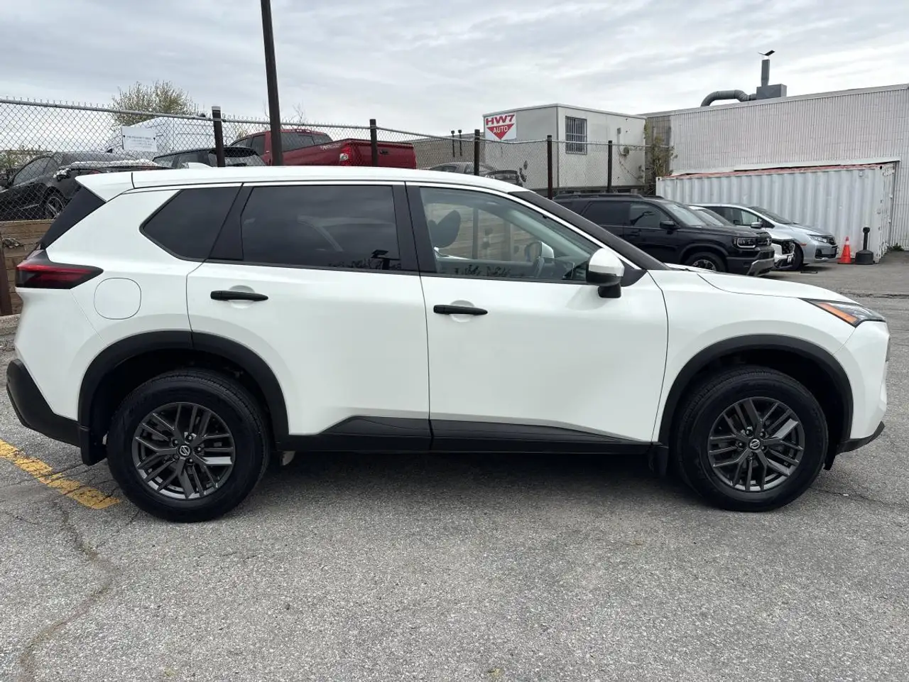 Nissan Rogue снимка Nissan Rogue