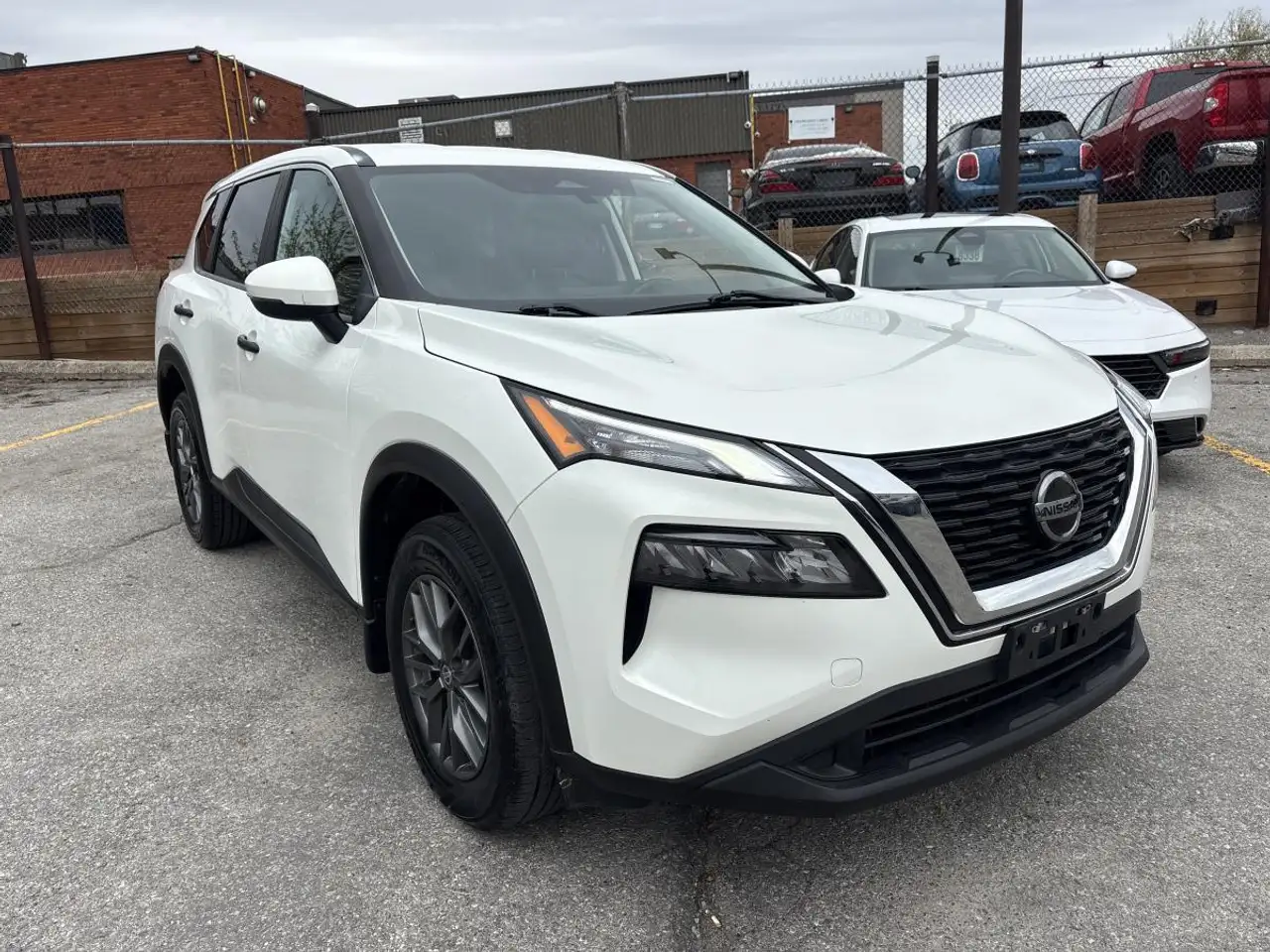 Nissan Rogue снимка Nissan Rogue