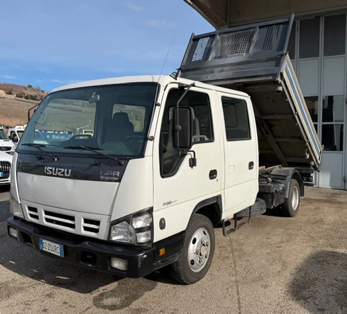 Isuzu NPR 3.0TD DOPPIA CABINA,RIBALTABILE 3 LATI Blanco - 1