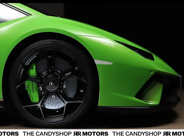 Lamborghini Huracán Performante *Lift*Carbon*foliert*Neuwertig* Ansicht 18
